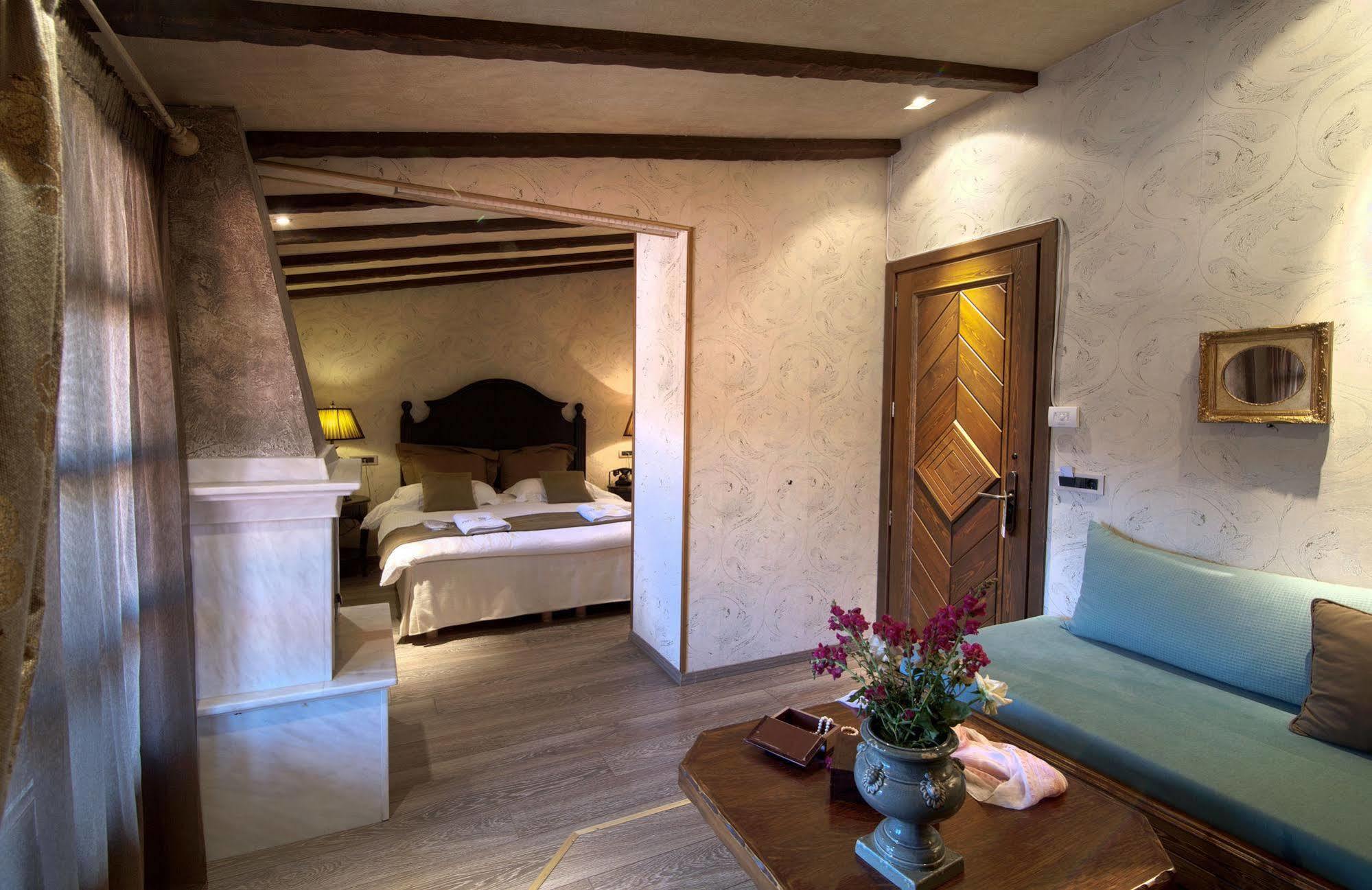 Aroma Dryos Spa & Eco Hotel Мецовон Экстерьер фото